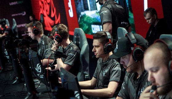 尤其是在关 尤其是在关