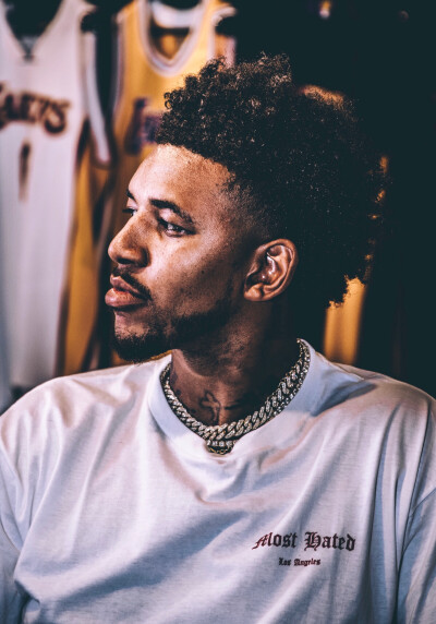 围与退出条 围与退出条